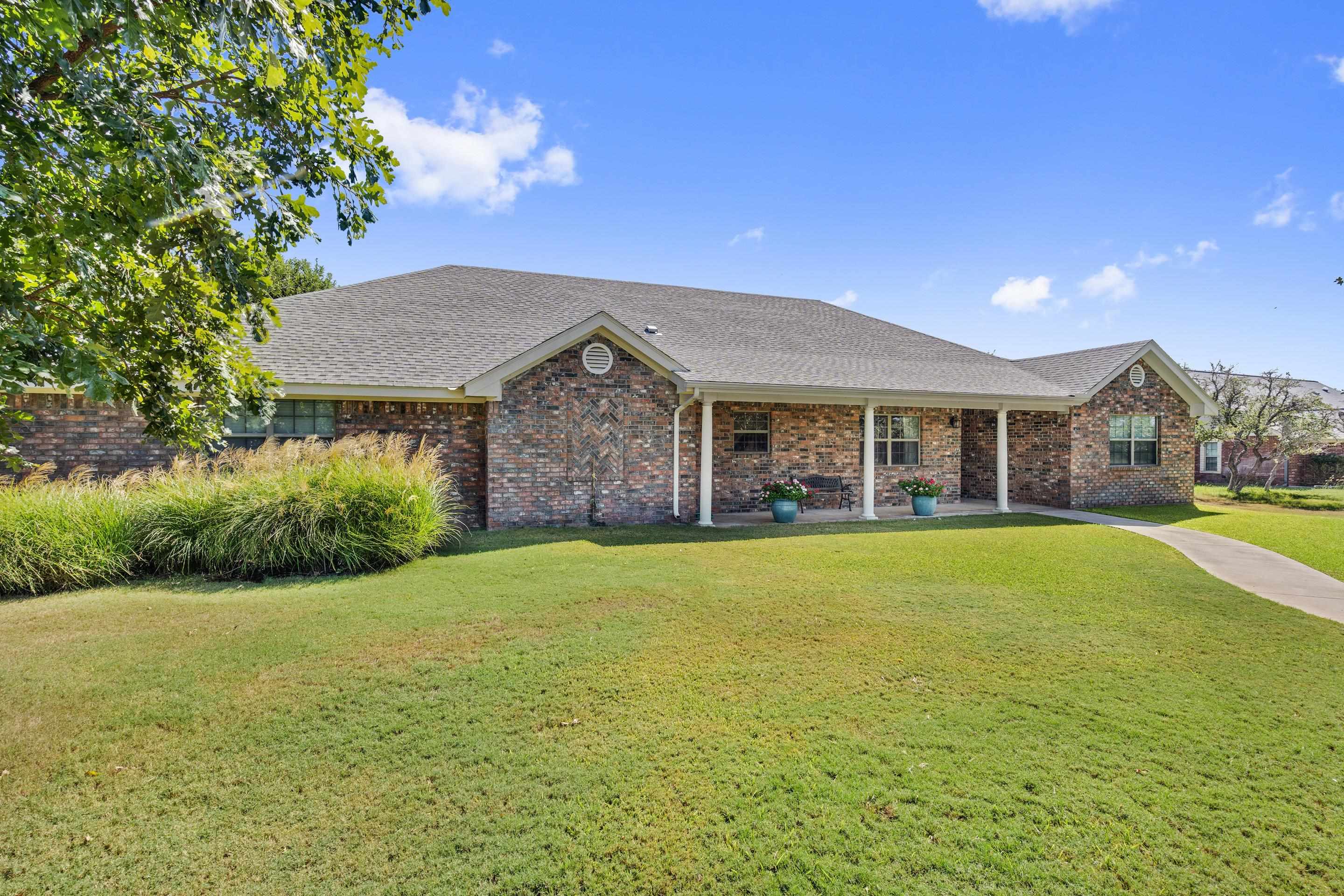 103 N Oak Vista Drive Burnet TX 78611