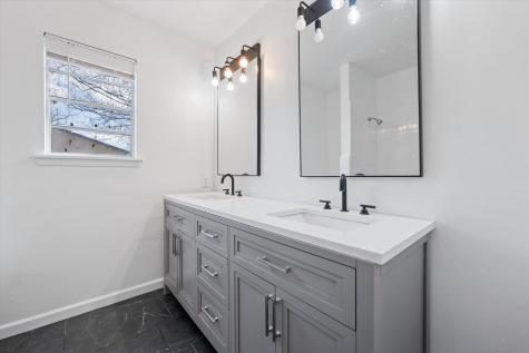 1106 Hackberry Drive Marble Falls TX 78654