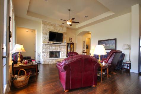 101 Rocky Summit Court Spicewood TX 78669