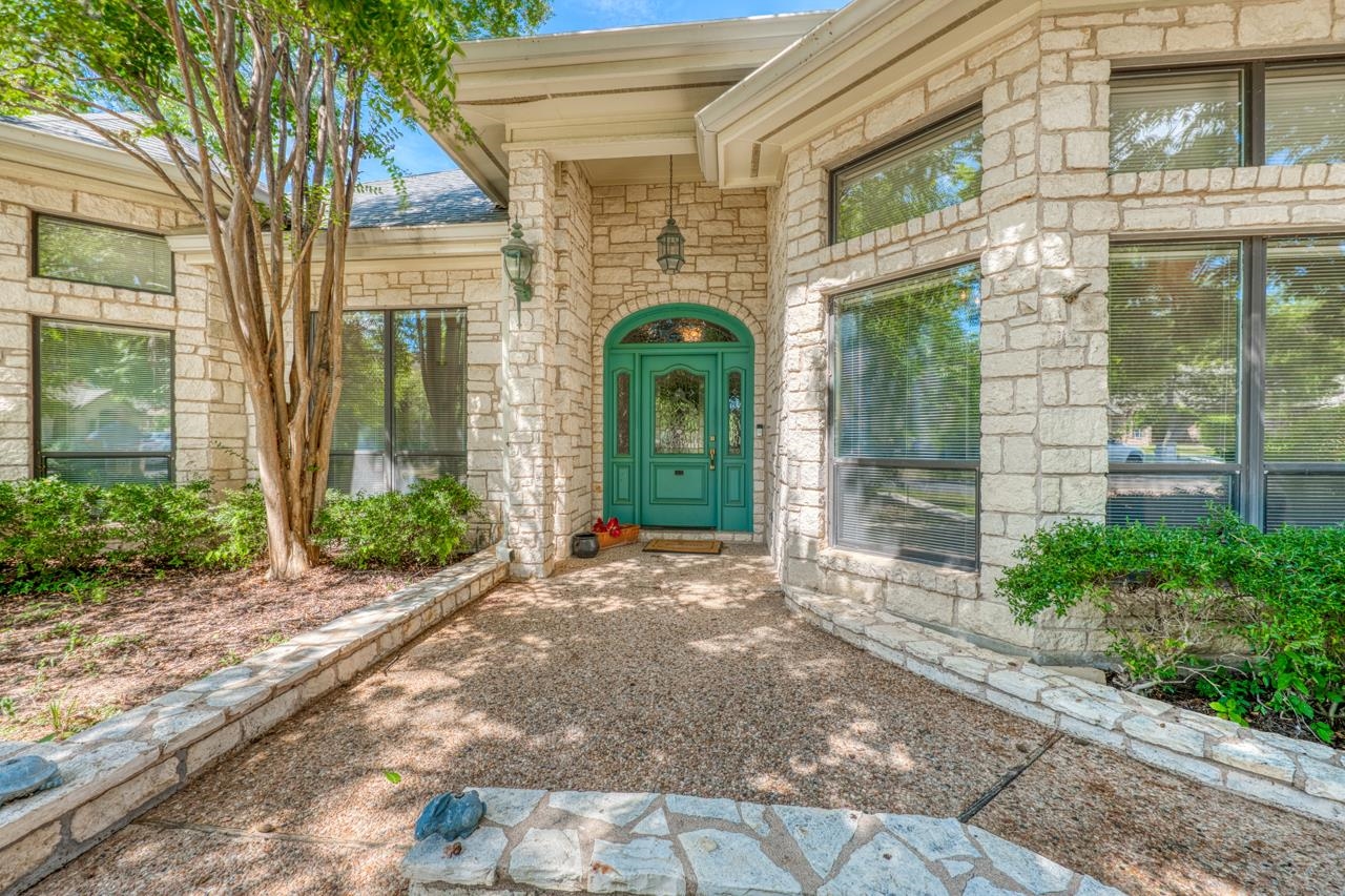 331 Olympia Fields Street Meadowlakes TX 78654