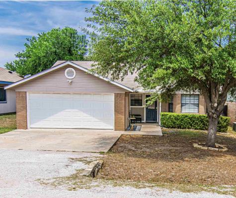1718 Greenwood Lane Kingsland TX 78639