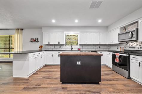 113 Timberlake Drive Kingsland TX 78639