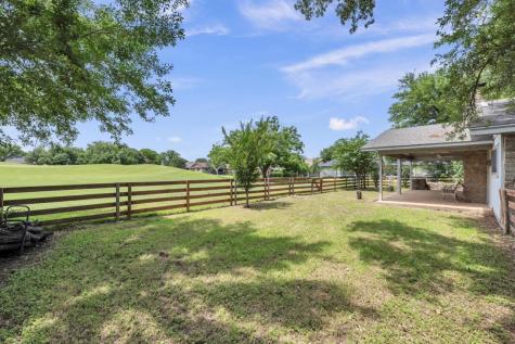 106 Meadowlakes Drive Meadowlakes TX 78654
