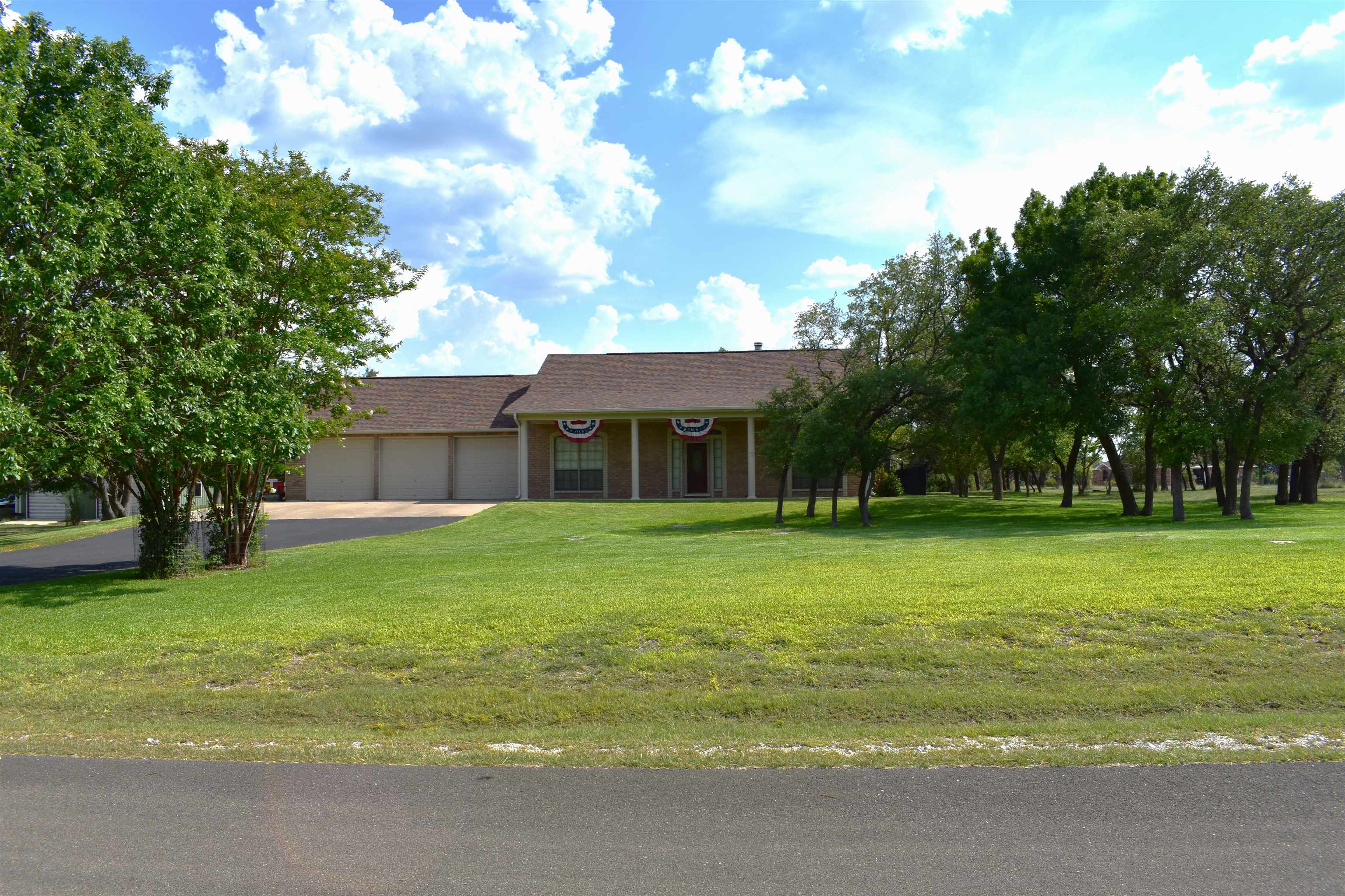 604 Antelope Lane Lampasas TX 76550