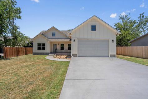 6279 River Oaks Drive Kingsland TX 78639