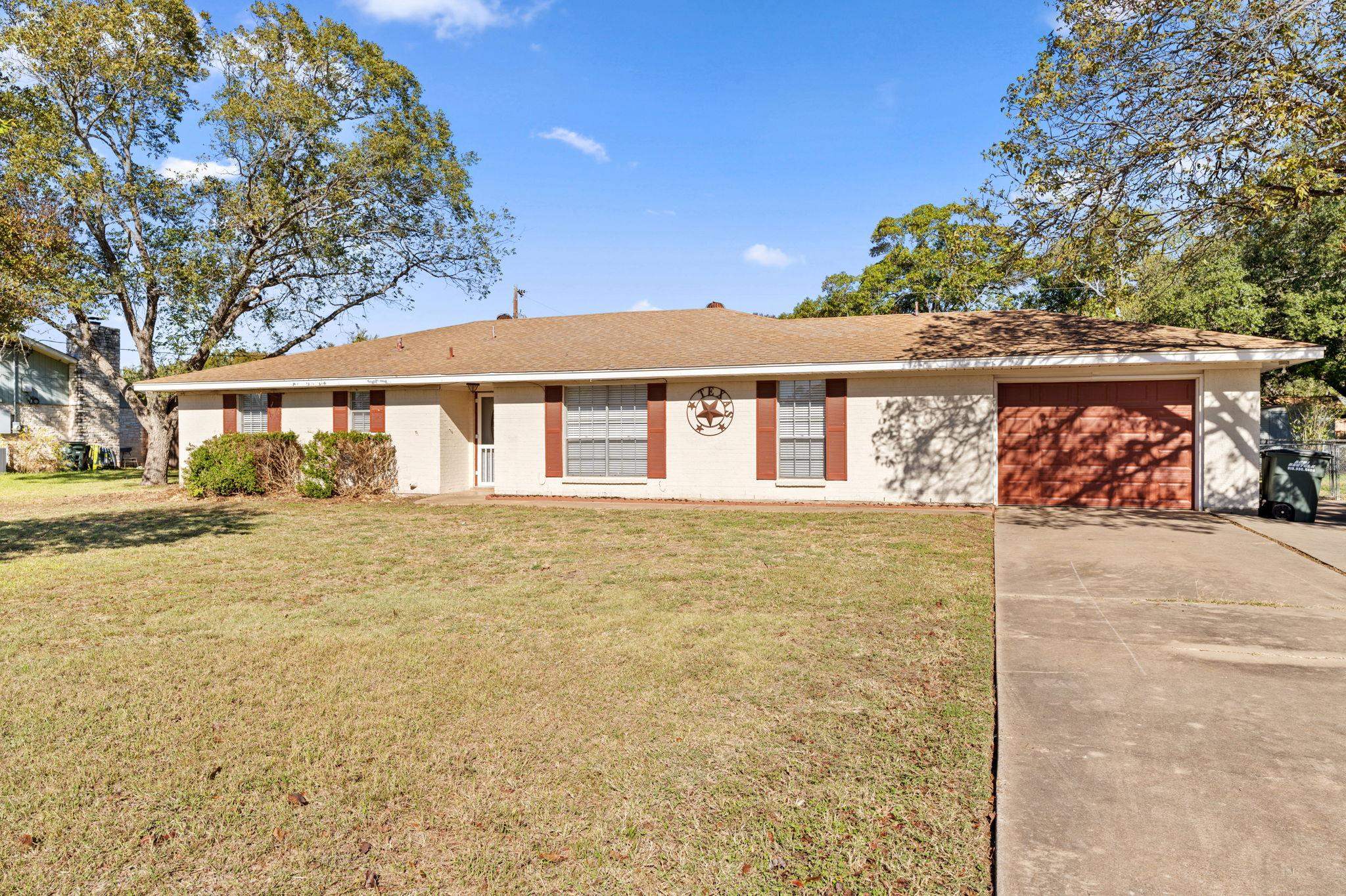 418 Hernandos Loop Leander TX 78641