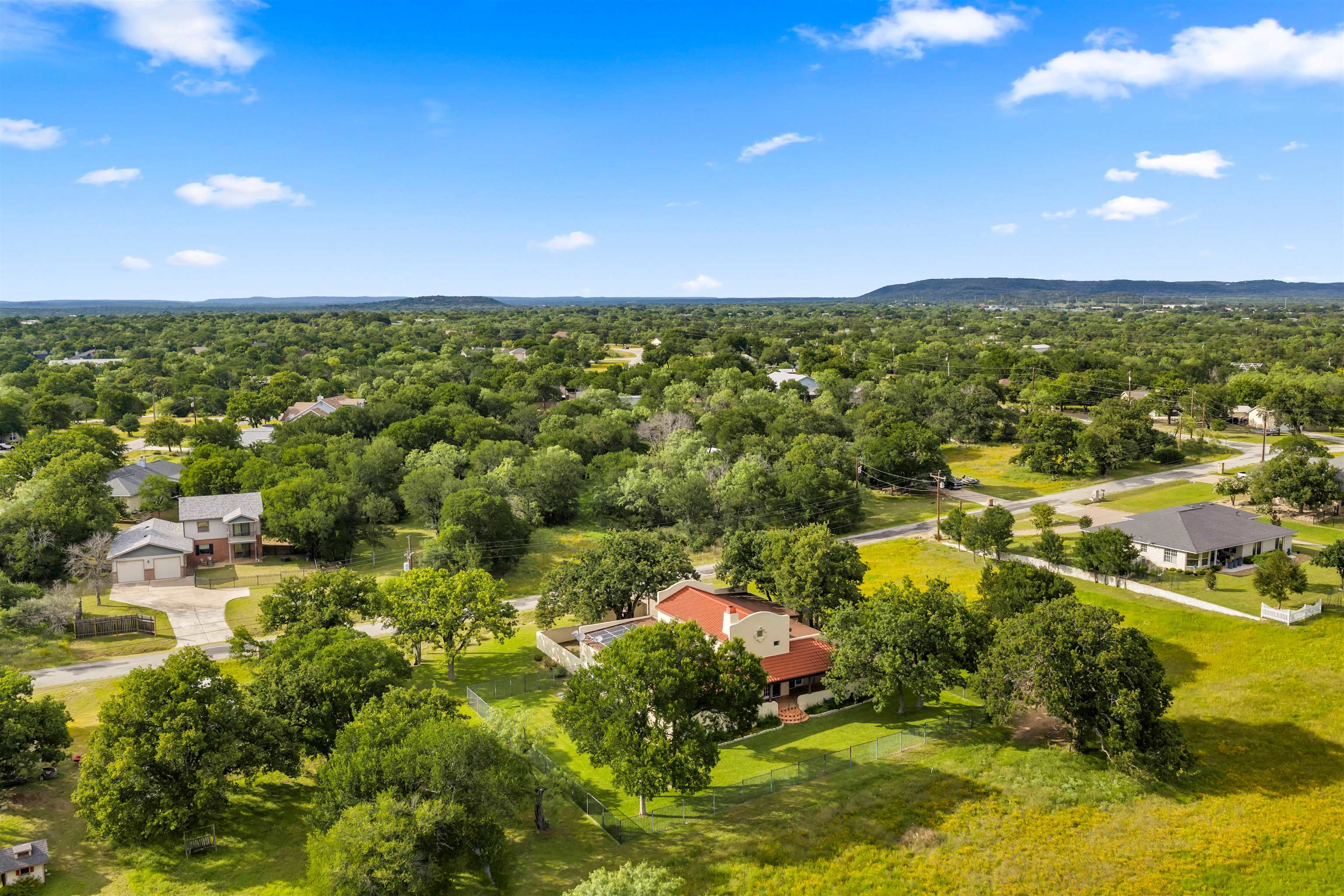 111 Woodlawn Drive Kingsland TX 78639