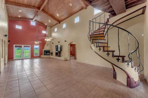 111 Woodlawn Drive Kingsland TX 78639