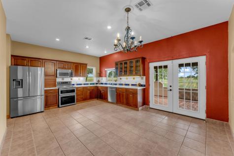 111 Woodlawn Drive Kingsland TX 78639