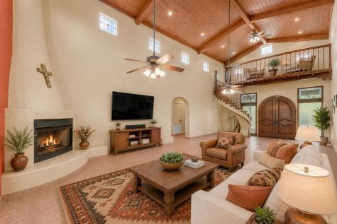 111 Woodlawn Drive Kingsland TX 78639