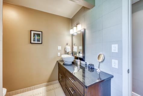 600 Deep Cove Granite Shoals TX 78654
