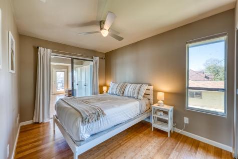 600 Deep Cove Granite Shoals TX 78654