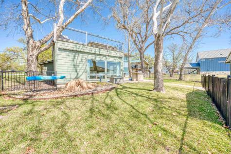 600 Deep Cove Granite Shoals TX 78654