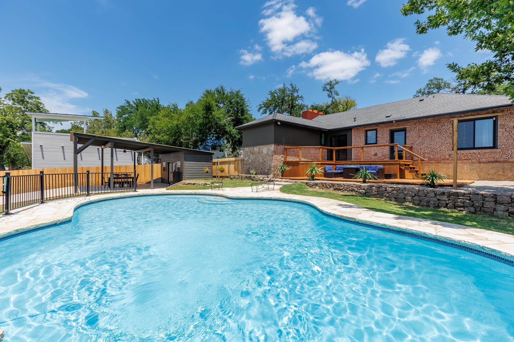 510 Avenue E Marble Falls TX 78654
