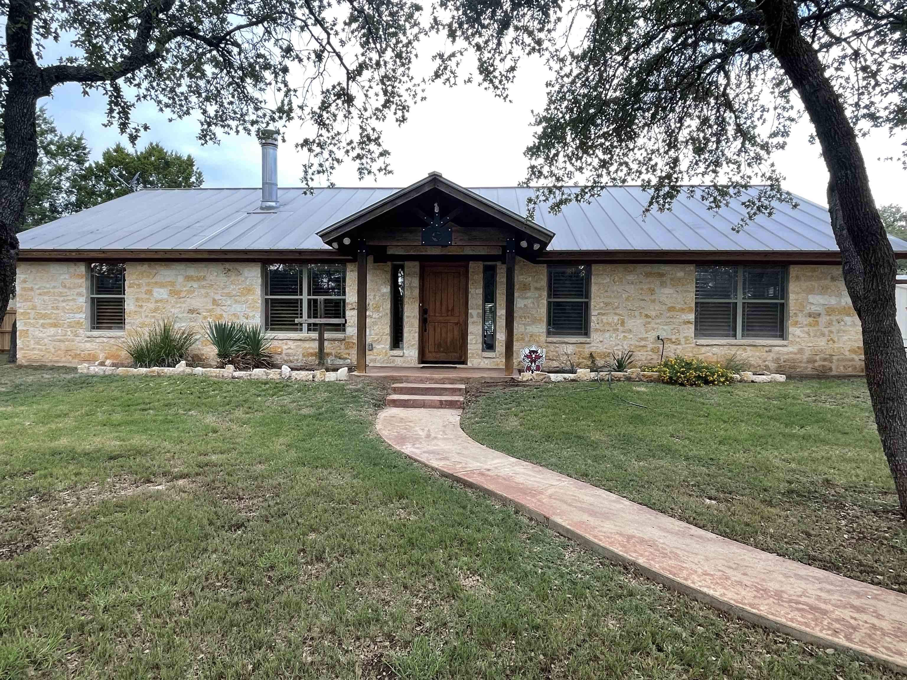 104 Camm Lary Circle Burnet TX 78611