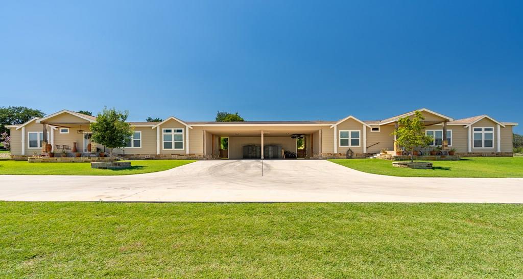 126-130 Robby Lane Kerrville TX 78028