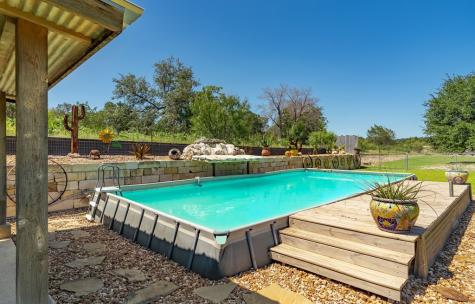 126-130 Robby Lane Kerrville TX 78028