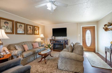 126-130 Robby Lane Kerrville TX 78028
