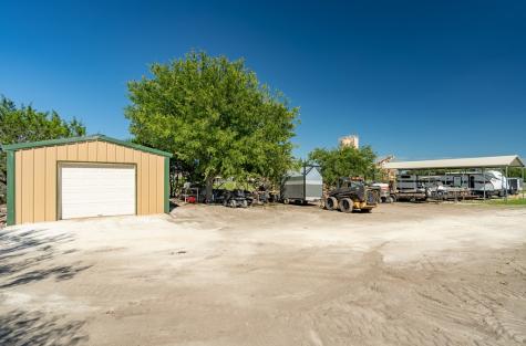 126-130 Robby Lane Kerrville TX 78028