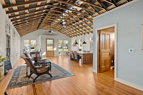 416 Highway 27 Comfort TX 78013