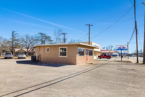 518 Junction Highway Kerrville TX 78028