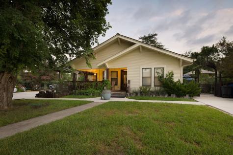 504 Tivy Street Kerrville TX 78028