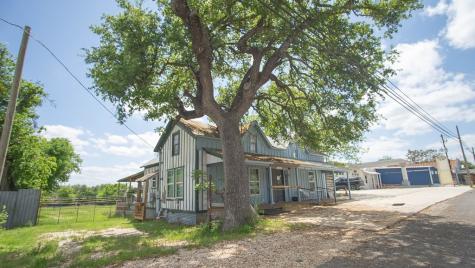 23699 Highway 290 Harper TX 78631