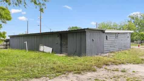 1407 Broadway Kerrville TX 78028