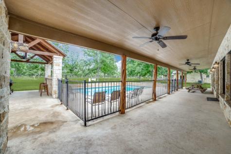 170 Johnny Seibert Lane Leakey TX 78873