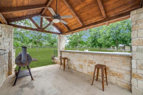 170 Johnny Seibert Lane Leakey TX 78873