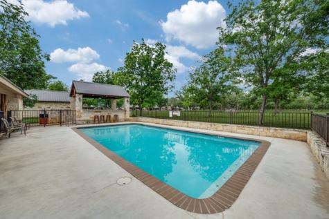 170 Johnny Seibert Lane Leakey TX 78873