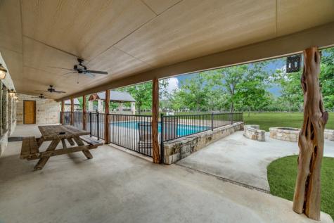 170 Johnny Seibert Lane Leakey TX 78873