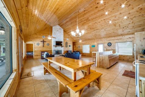 170 Johnny Seibert Lane Leakey TX 78873