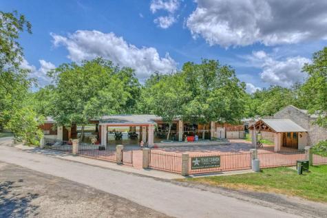 170 Johnny Seibert Lane Leakey TX 78873