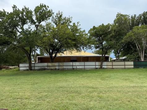 2916 Hunt Street Kerrville TX 78028