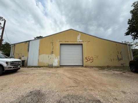 2916 Hunt Street Kerrville TX 78028