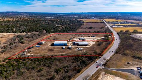 5588 Highway 27 Center Point TX 78010