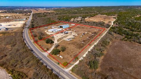 5588 Highway 27 Center Point TX 78010