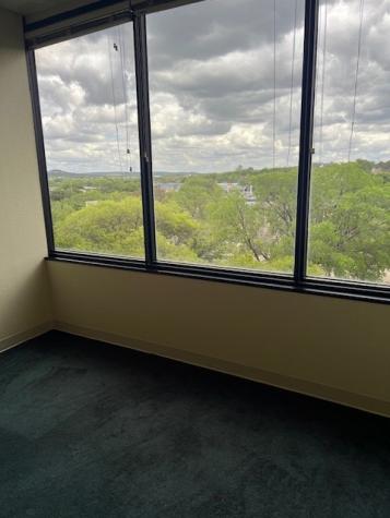 222 Sidney Baker Kerrville TX 78028