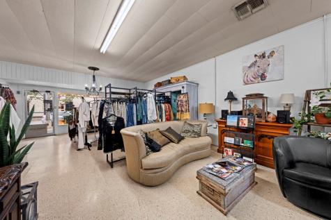 832, 838 Water Street Kerrville TX 78028