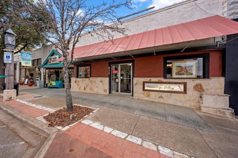 832, 838 Water Street Kerrville TX 78028