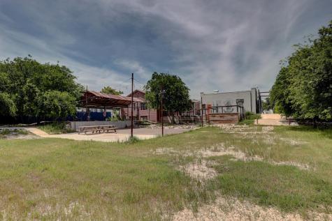 23717 Highway 290 Harper TX 78631