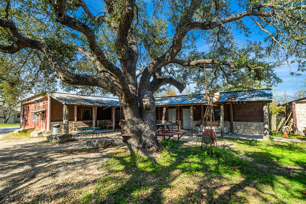 204 S Sweeten Street Rocksprings TX 78880