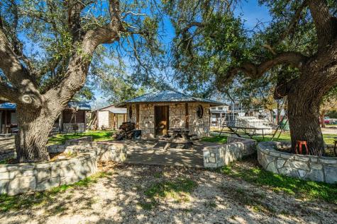 204 S Sweeten Street Rocksprings TX 78880