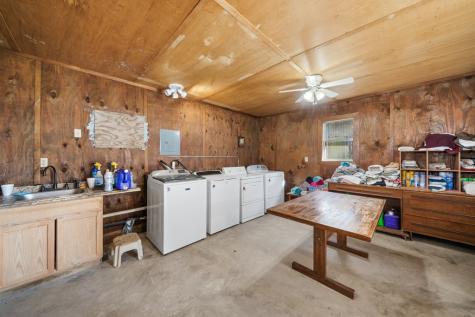 204 S Sweeten Street Rocksprings TX 78880