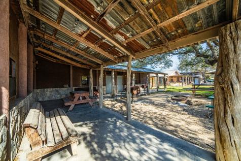 204 S Sweeten Street Rocksprings TX 78880