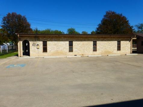 521-601 Clay Street Kerrville TX 78028