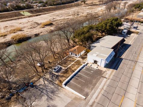 2523 Memorial Boulevard Kerrville TX 78028