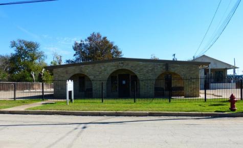 521-601 Clay Street Kerrville TX 78028