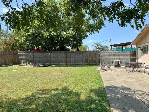 521-601 Clay Street Kerrville TX 78028